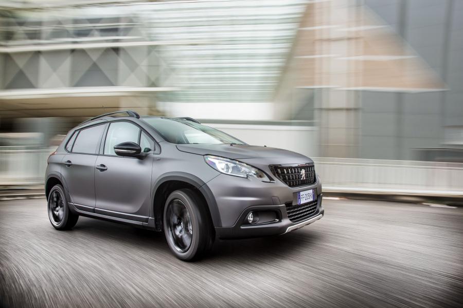  Peugeot 2008 Black Matt 2017 года  (фото 14 из 32)